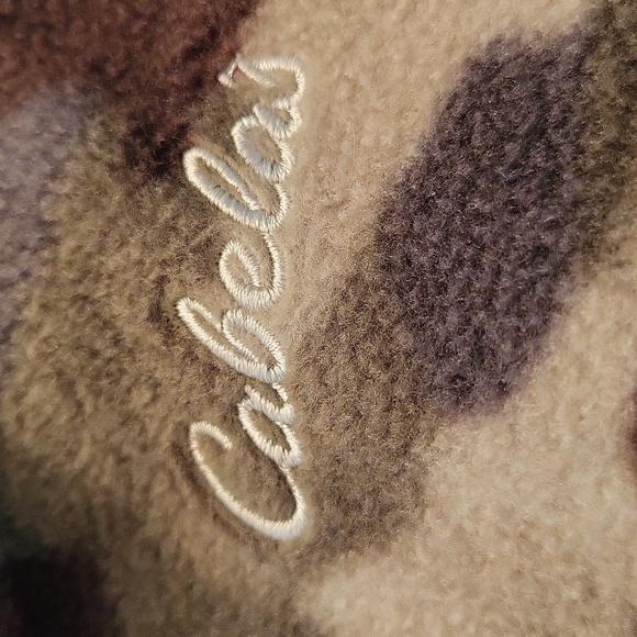 Cabela's camo fleece hooded zip up vest - Picture 4 of 5